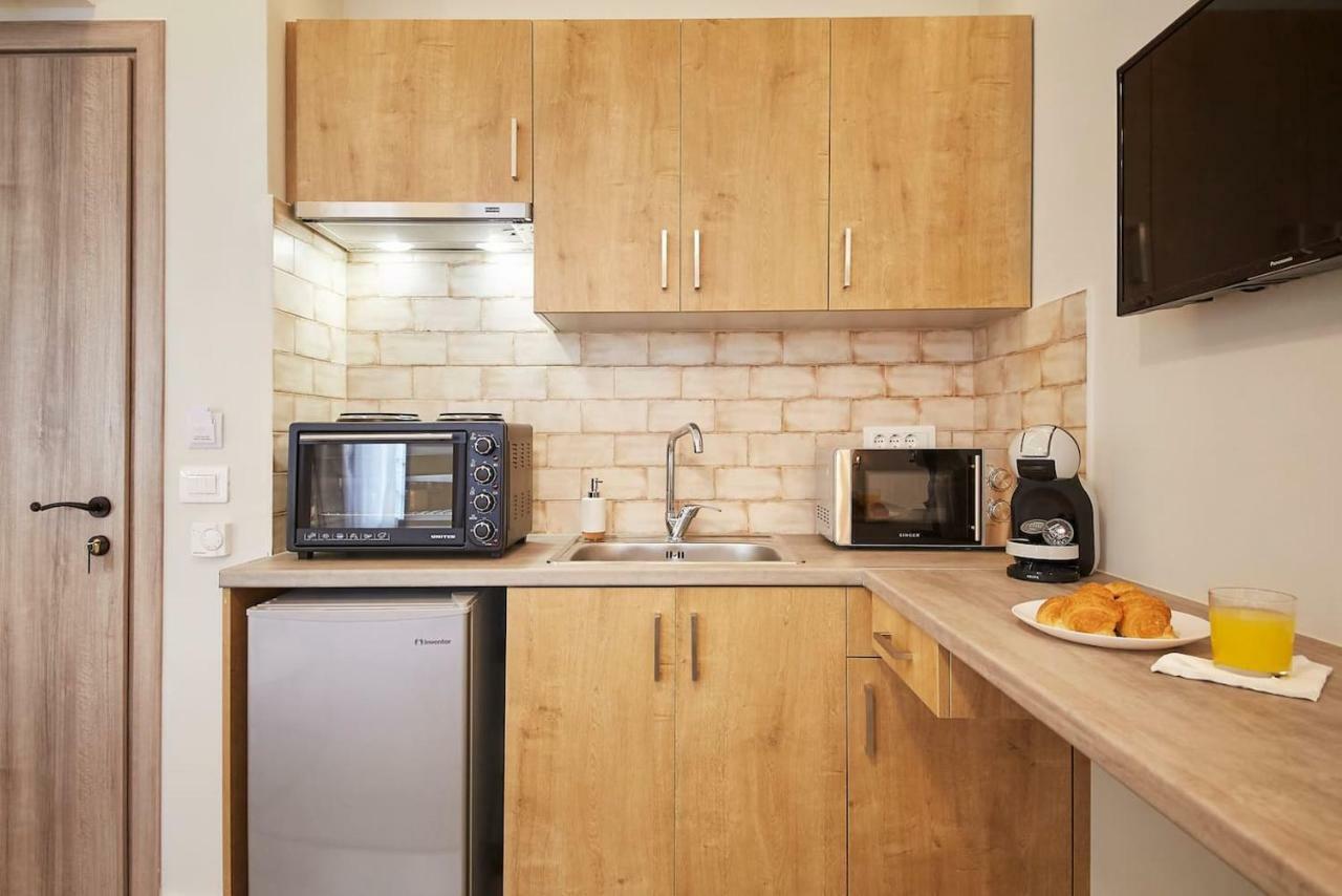 Stay In A Hip Decorated Studio Near Acropolis! Atina Dış mekan fotoğraf